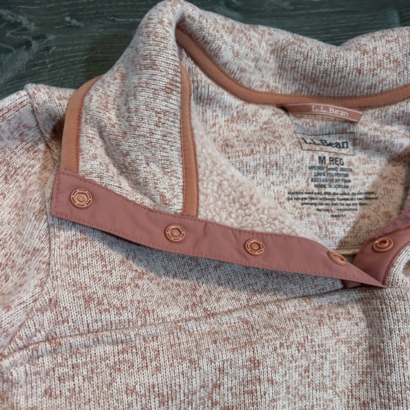 L.L. Bean thick sweater - Picture 4 of 6